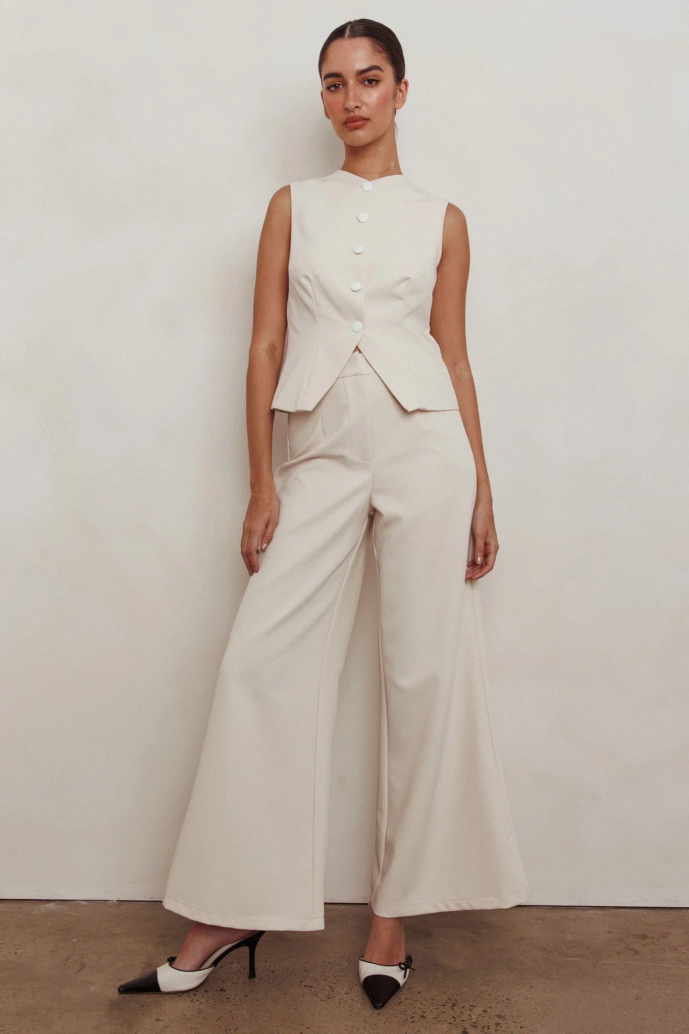 Consideration Wide Leg Pant Beige