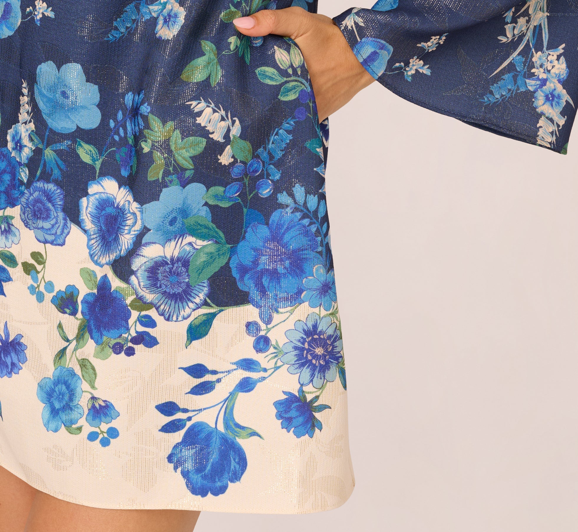 Bell Sleeve Floral Short Sheath Dress In Navy Multi